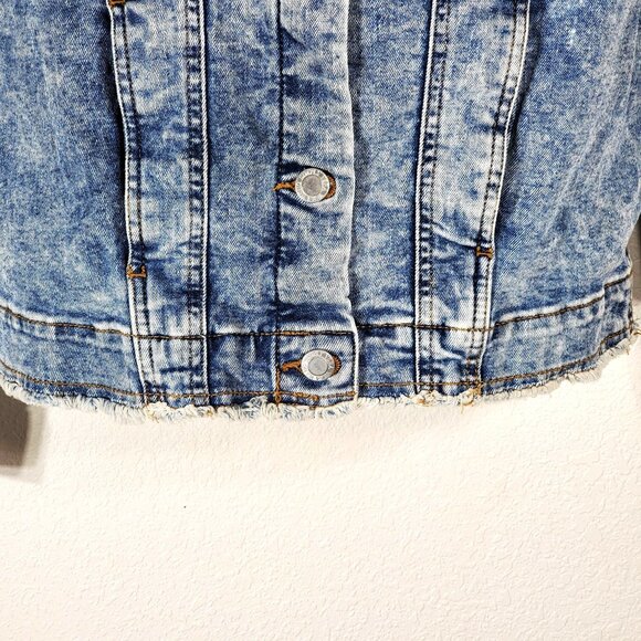 Simply Vera Vera Wang Womens Denim Jacket Small Distressed Frayed Hem - Picture 4 of 8